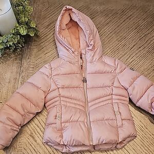Pink puffer jacket size 5/6 Michael Kors